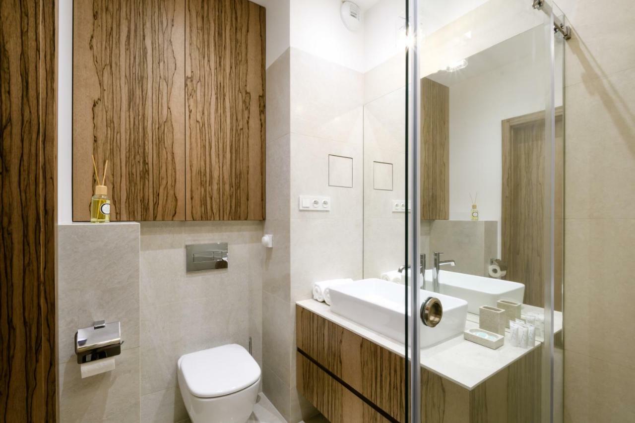 Luxlux Apartments Afara Warsaw Exterior photo